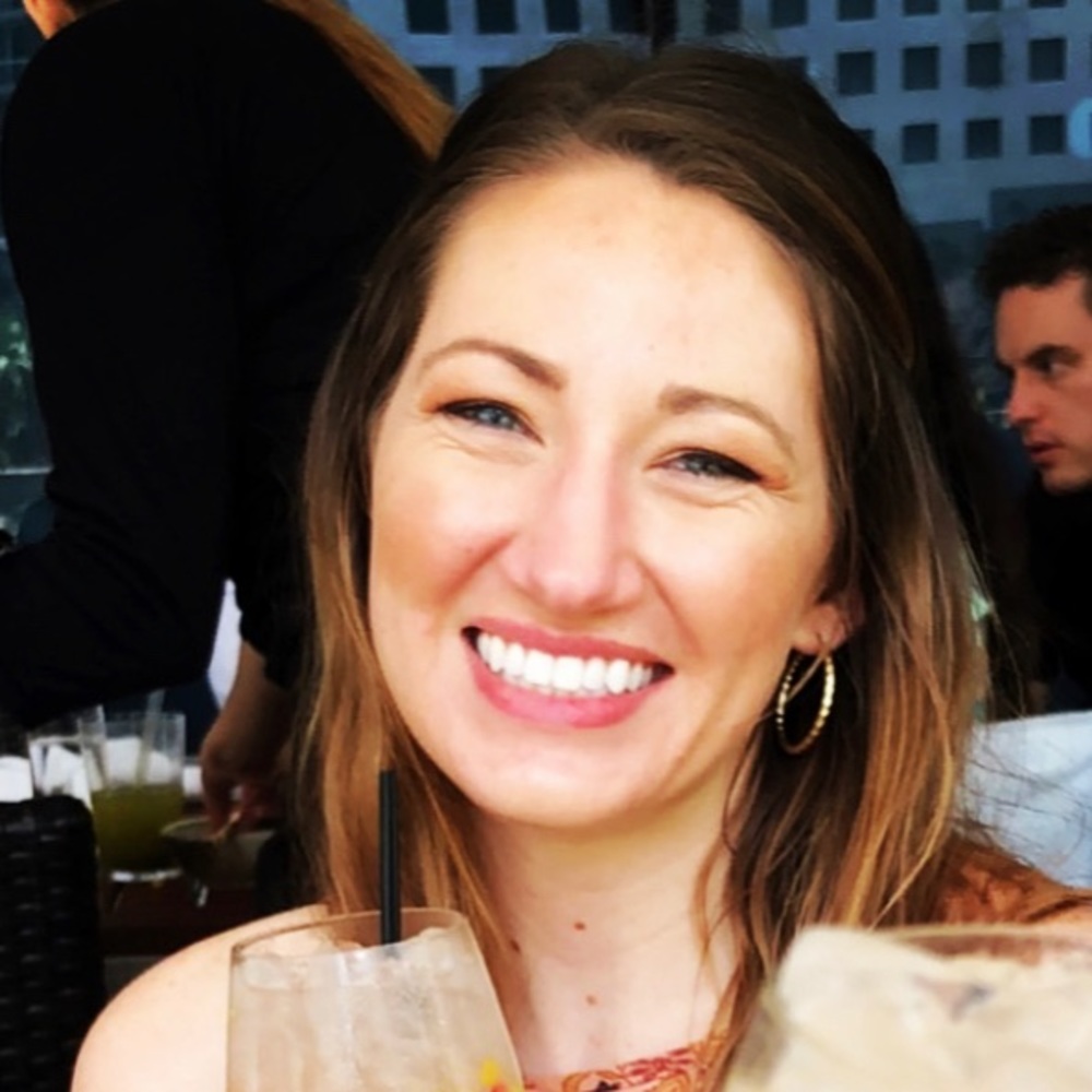 Meet your Posher, Danielle